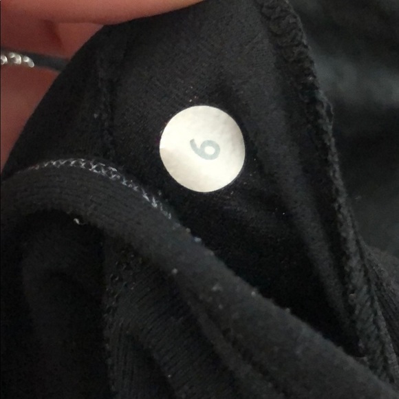 🍋 Lululemon No Limit Tank Black Sz. 6 - Picture 10 of 10